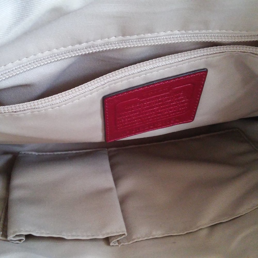 Coach Legacy Signature Molly Satchel - Picture 6 of 9